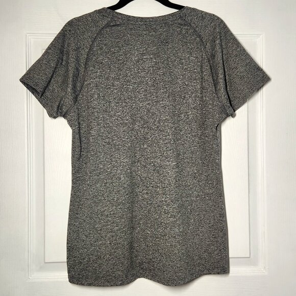 NEW – The North Face V-Neck Top. Has been washed one time. - Picture 2 of 4